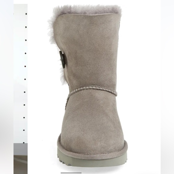 Bailey Button II UGG Boot - Picture 4 of 10